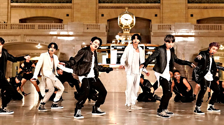 bts on grand central