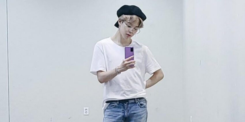 Jimin is Sooo Cool with His the Fashionable Selfie!