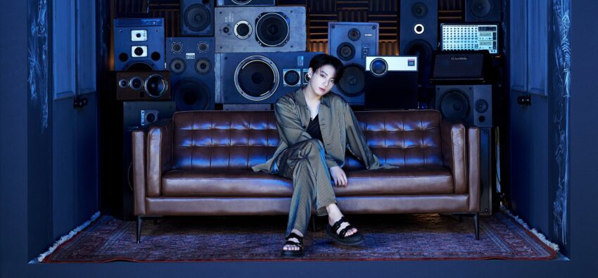 You’re Invited to BTS Jungkook’s Mesmerizing Room Dedicated to Music!
