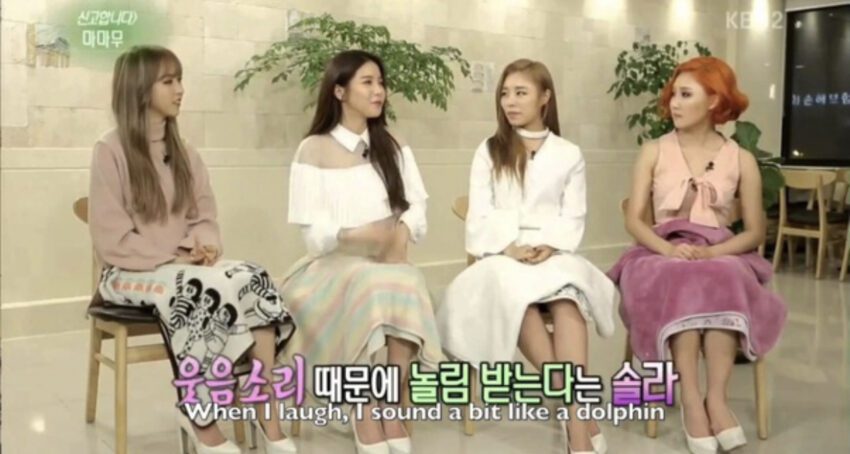 Why Kpop Girl Idols Put Towels on Their Laps When Sitting at TV Shows
