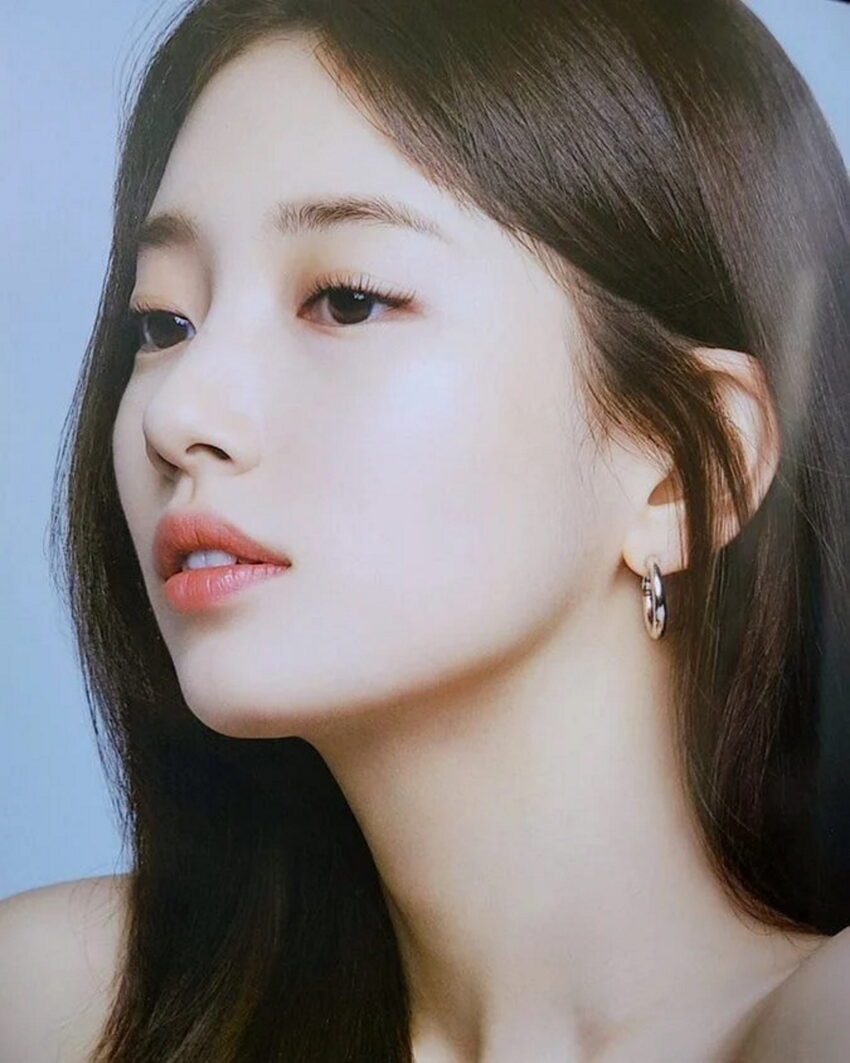 Suzy defies the years with her facial beauty (Marie Claire photos)