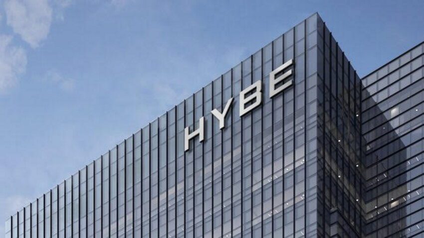 Big Hit (HYBE) is moving to their new building today!