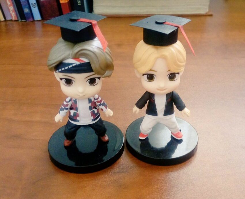 Jimin and V are Now Undergraduates!