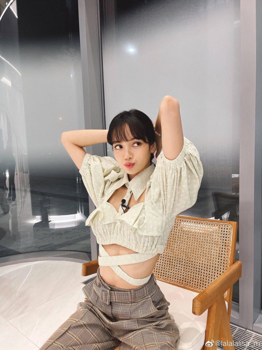 Lisa shines with her social media photo posts