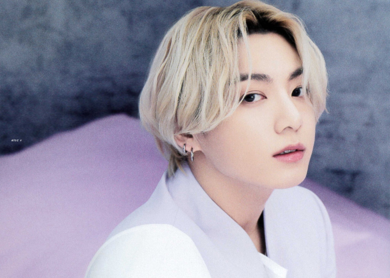 Here Are 10 Moments BTSs Jungkook Slayed ARMYs With His New Blonde Hair   Koreaboo