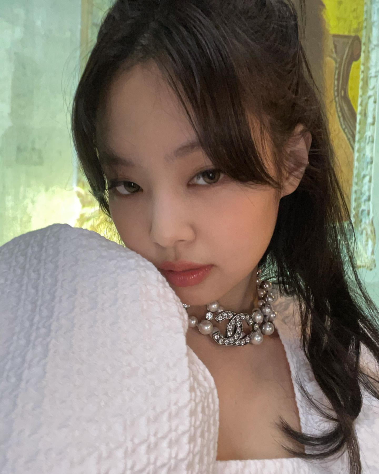 Jennie Revealed What Its Like Being The Human Chanel  Koreaboo