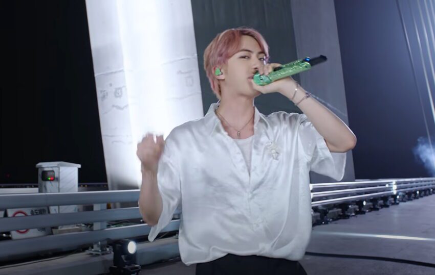 Have You Noticed BTS Jin’s New Microphone Color?