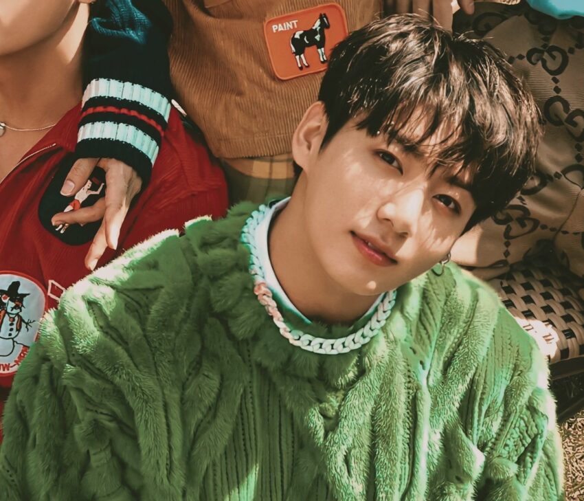 Jungkook’s Billboard ‘look’ in a green sweater was a hit!