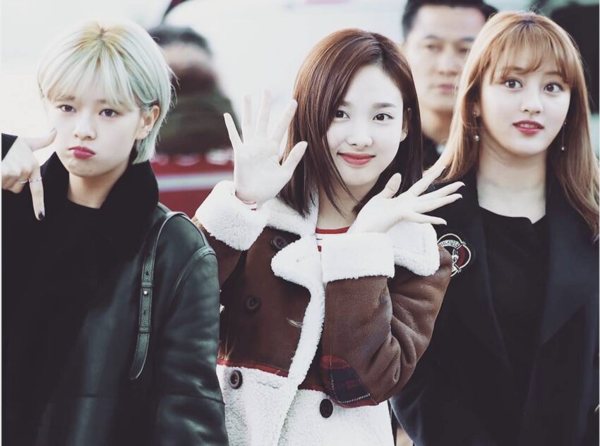 A long story of friendship from 3mix to TWICE