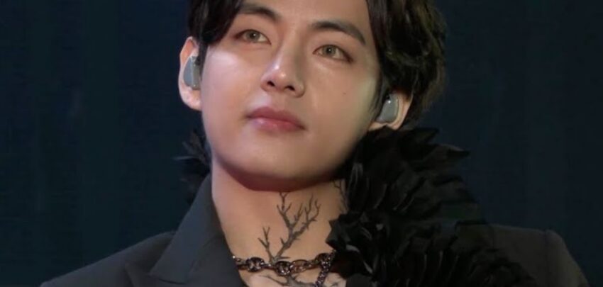 BTS’ V Apologizes For Not Dancing In Concert Due To Injury